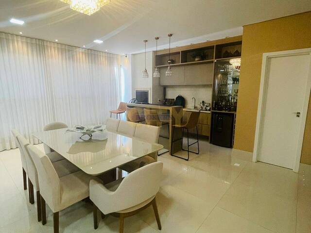 Apartamento para Venda em Cuiabá - 2