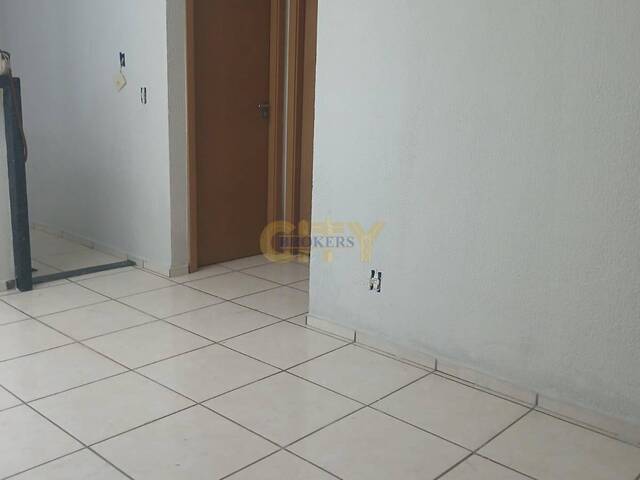 #1375 - Apartamento para Venda em Várzea Grande - MT - 3