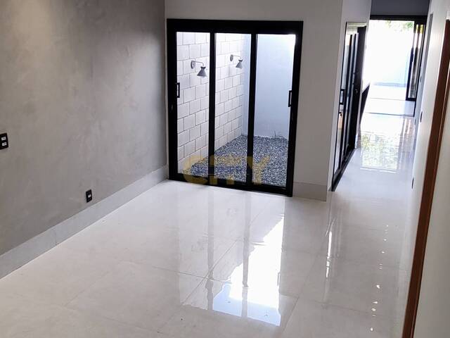 #1392 - Casa em condomínio para Venda em Cuiabá - MT - 2