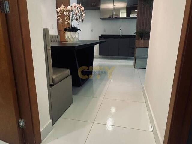Apartamento para Venda em Cuiabá - 4