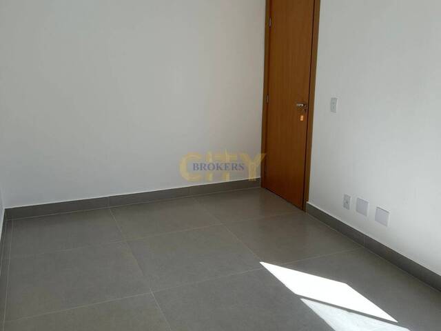 #1411 - Apartamento para Venda em Várzea Grande - MT - 3