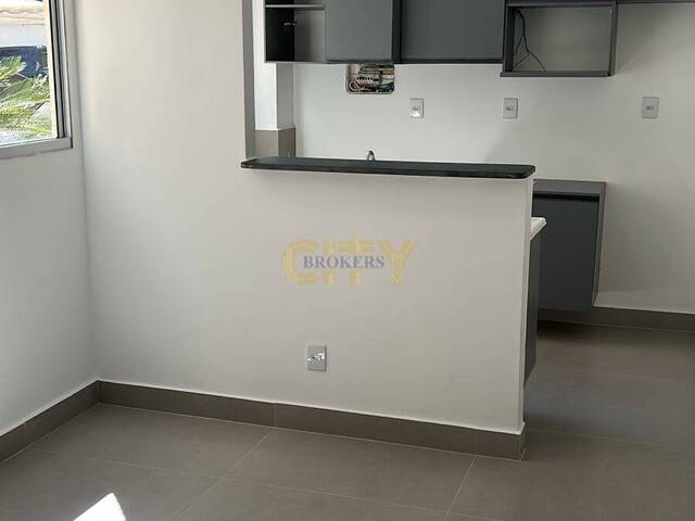 #1411 - Apartamento para Venda em Várzea Grande - MT - 1
