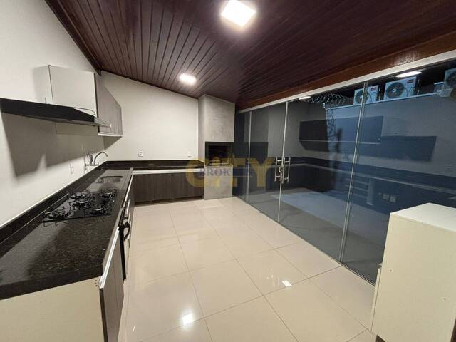 Casa em condomínio para Venda em Cuiabá - 4