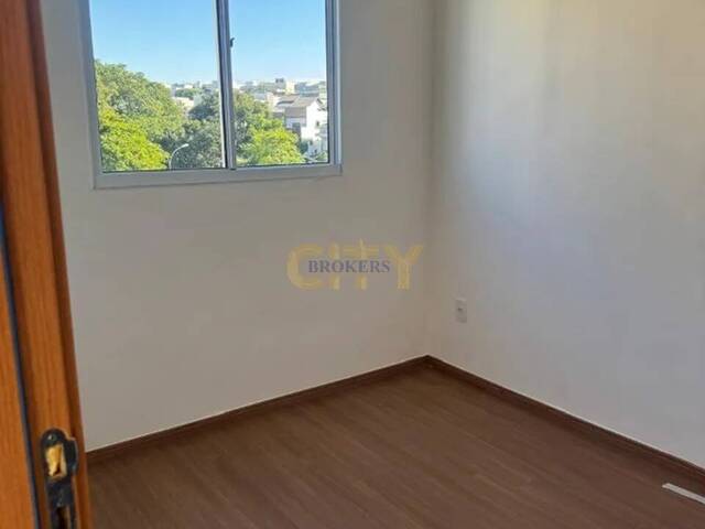 Apartamento para Venda em Cuiabá - 4