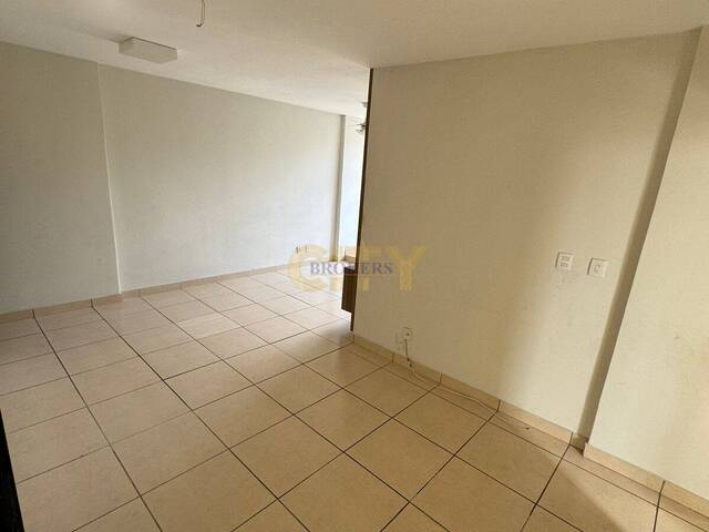 #1438 - Apartamento para Venda em Cuiabá - MT - 3