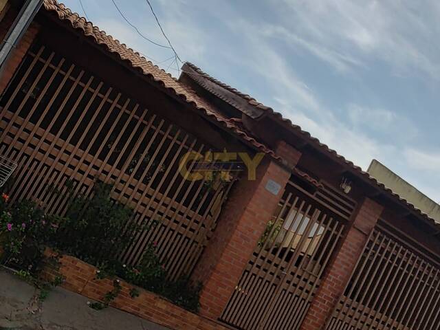 #1468 - Casa para Venda em Cuiabá - MT - 1