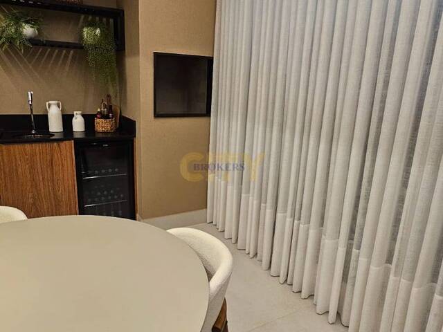 Apartamento para Venda em Cuiabá - 4