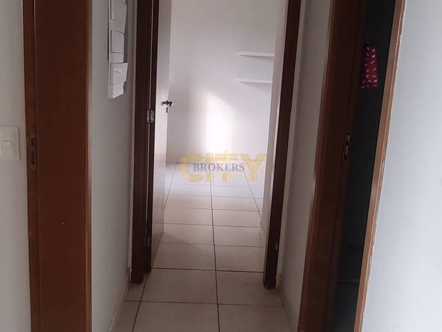 Apartamento para Venda em Cuiabá - 4