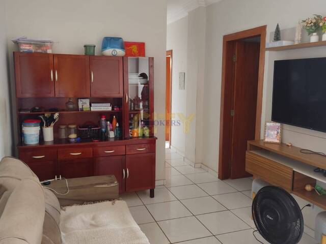 #1549 - Apartamento para Venda em Cuiabá - MT - 1
