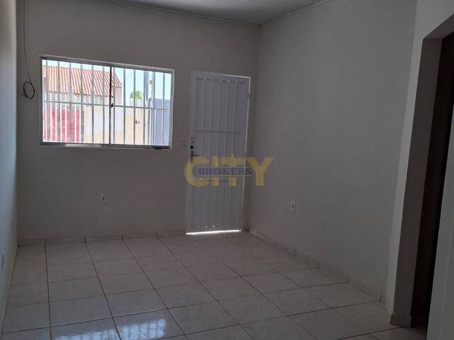 #1554 - Casa para Venda em Várzea Grande - MT - 1