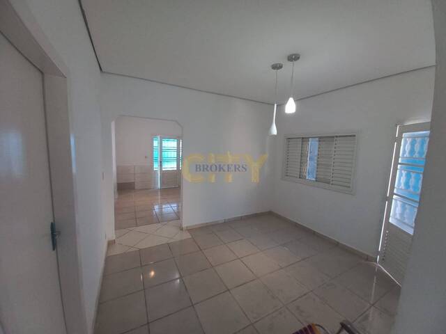 #1560 - Casa para Venda em Cuiabá - MT - 2