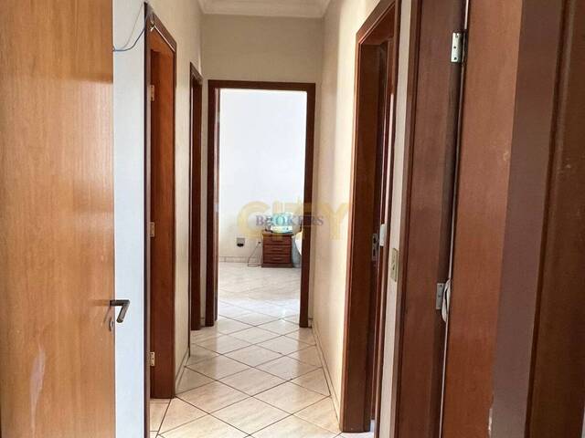#1567 - Apartamento para Venda em Cuiabá - MT - 3