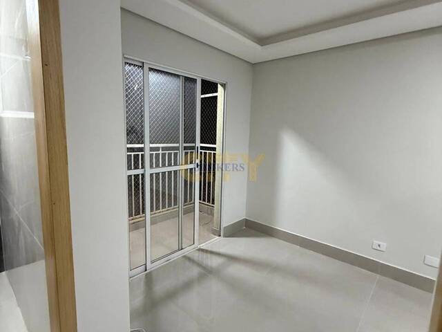 Apartamento para Venda em Várzea Grande - 5