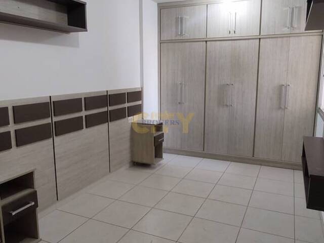 #1582 - Apartamento para Venda em Cuiabá - MT - 3