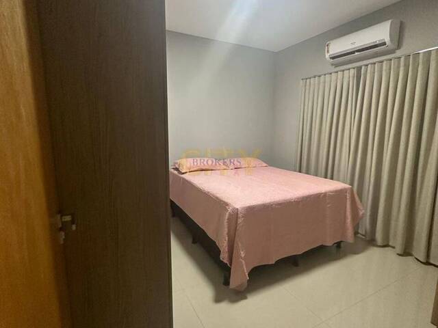 Casa para Venda em Cuiabá - 5