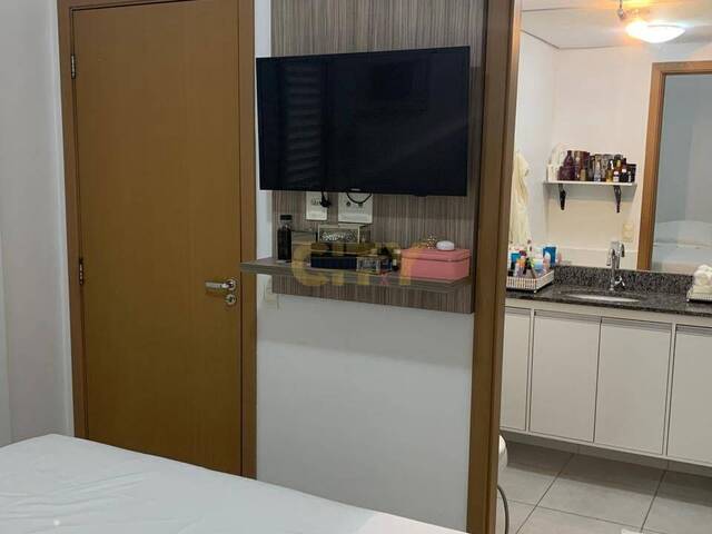 Apartamento para Venda em Cuiabá - 4