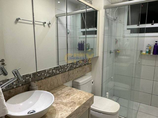 Apartamento para Venda em Cuiabá - 4