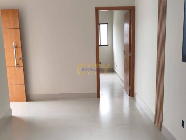 #1646 - Casa para Venda em Cuiabá - MT - 3