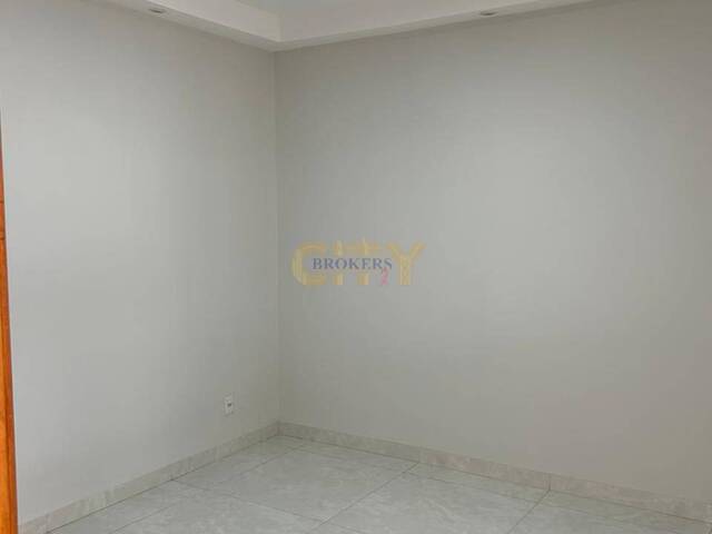 Casa para Venda em Cuiabá - 5