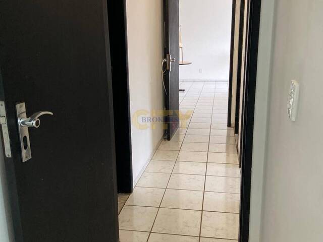 #1657 - Apartamento para Venda em Cuiabá - MT