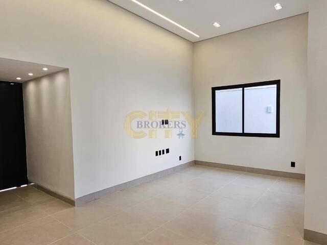 #1670 - Casa em condomínio para Venda em Cuiabá - MT - 2