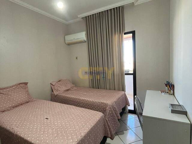 Apartamento para Venda em Cuiabá - 5