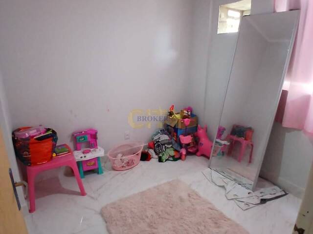 Apartamento para Venda em Cuiabá - 4