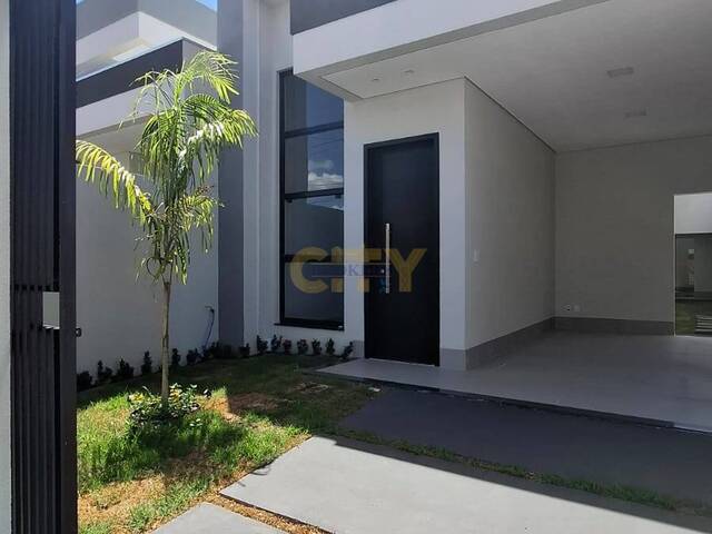 Venda em Jardim Universitário - Cuiabá