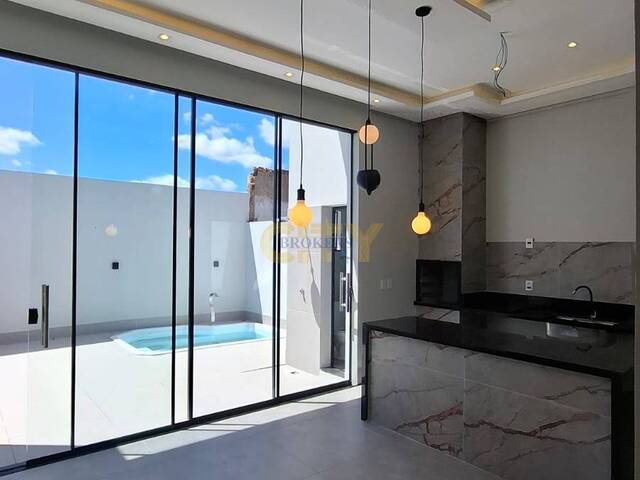 #1697 - Casa para Venda em Cuiabá - MT - 3