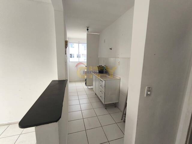 #1704 - Apartamento para Venda em Várzea Grande - MT - 2