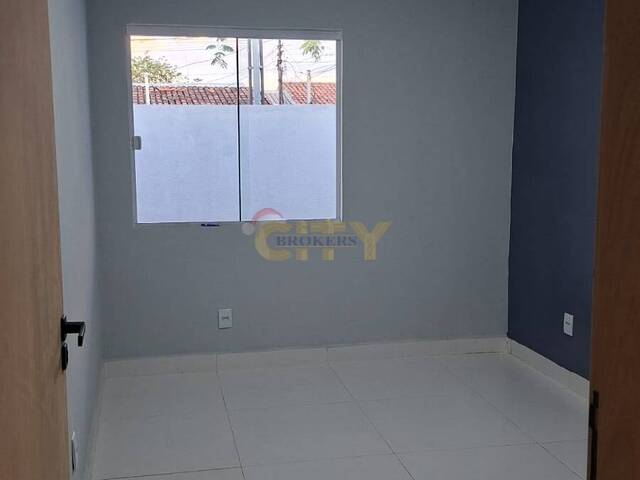 Casa para Venda em Cuiabá - 5