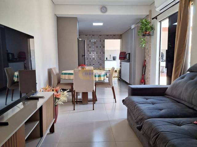 #1712 - Casa em condomínio para Venda em Cuiabá - MT - 1