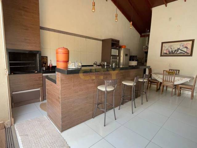 #1770 - Casa para Venda em Várzea Grande - MT - 2