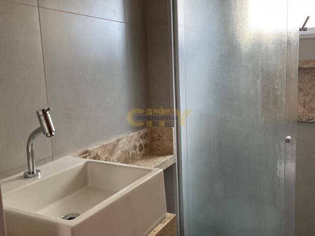 Apartamento para Venda em Cuiabá - 4