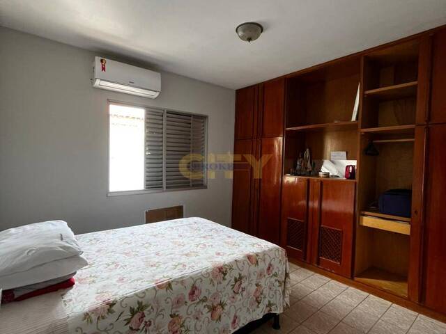 #1813 - Apartamento para Venda em Cuiabá - MT - 2