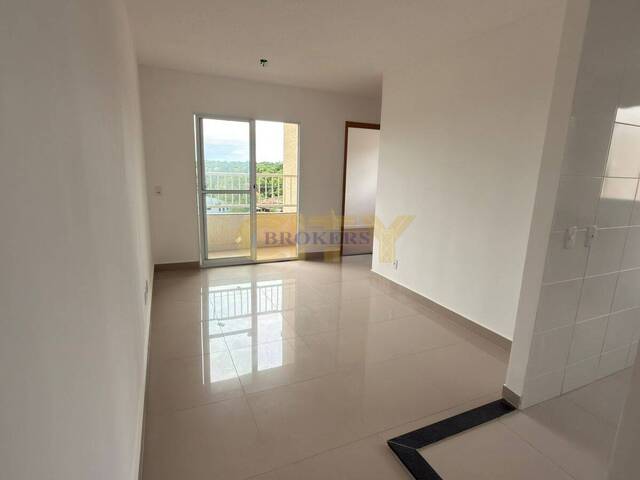 #1821 - Apartamento para Venda em Cuiabá - MT