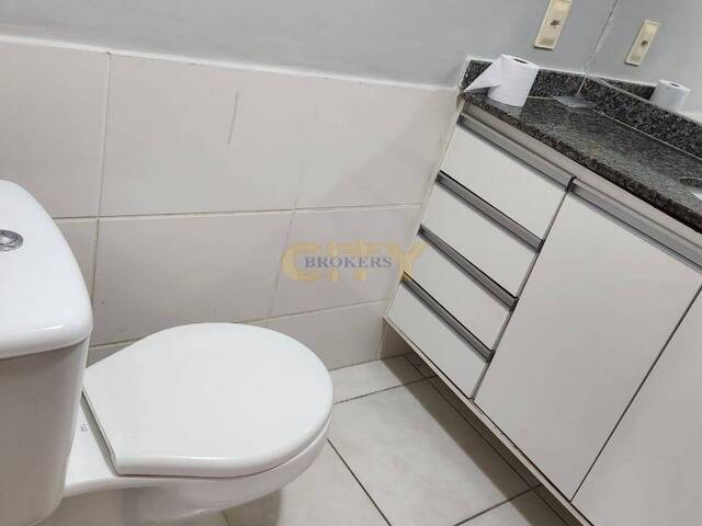 Apartamento para Venda em Cuiabá - 4