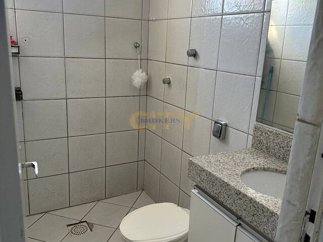 Apartamento para Venda em Cuiabá - 4