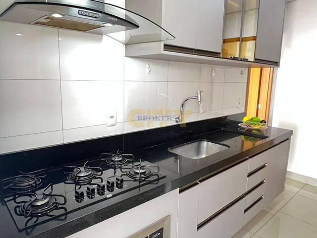 Apartamento para Venda em Cuiabá - 5