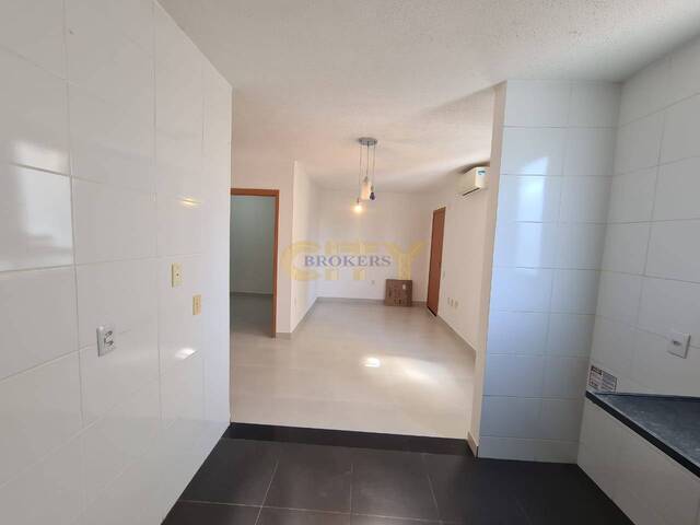 Apartamento para Venda em Cuiabá - 4