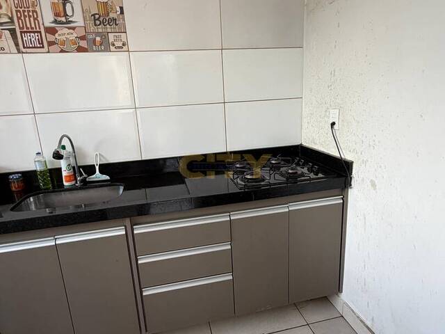 Casa para Venda em Várzea Grande - 4