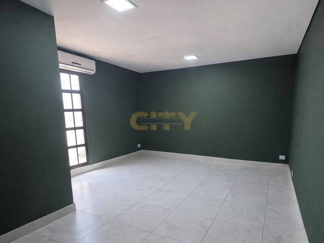 Casa para Venda em Várzea Grande - 5