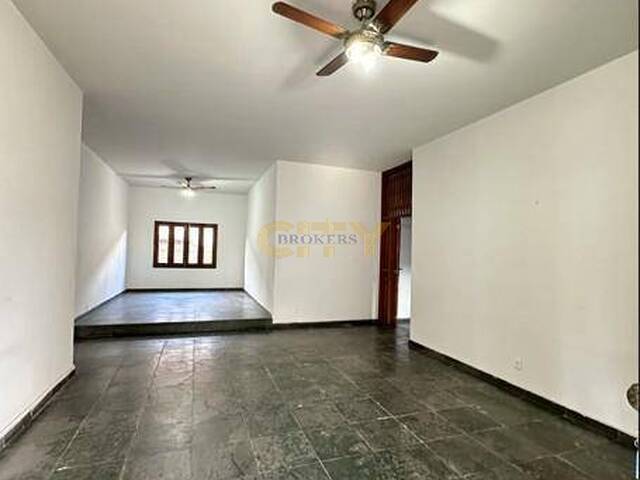 #1941 - Casa para Venda em Cuiabá - MT