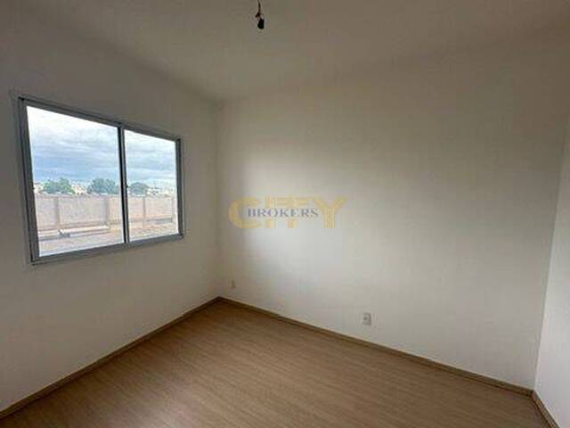 Apartamento para Venda em Cuiabá - 5