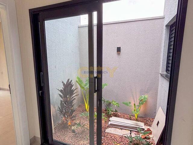 #1972 - Casa para Venda em Cuiabá - MT - 3