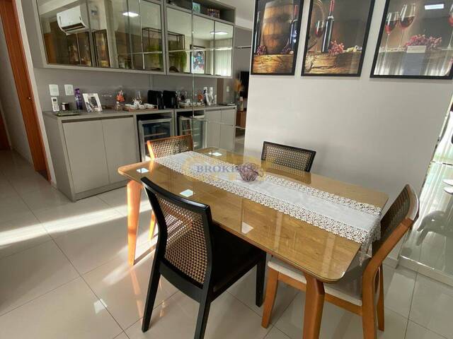 Apartamento para Venda em Cuiabá - 4