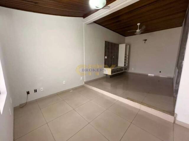 Casa para Venda em Cuiabá - 5