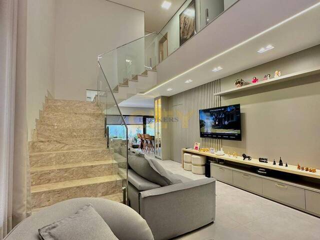 Venda em Condomínio Belvedere II - Cuiabá