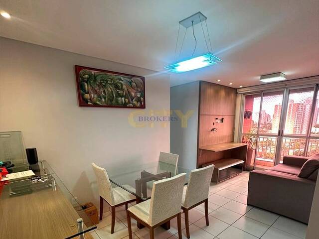 Apartamento para Venda em Cuiabá - 2