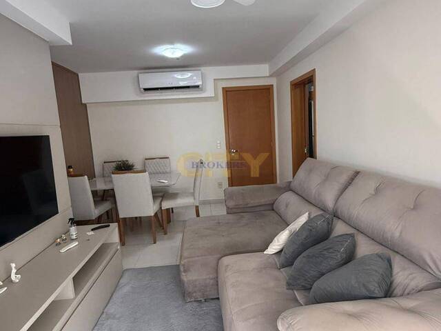 Apartamento para Venda em Cuiabá - 2